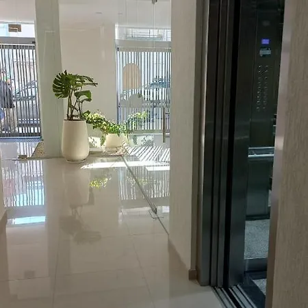 Depto 7 Y 57 - Excelente Ubicacion - Hermoso! La Plata Exterior photo